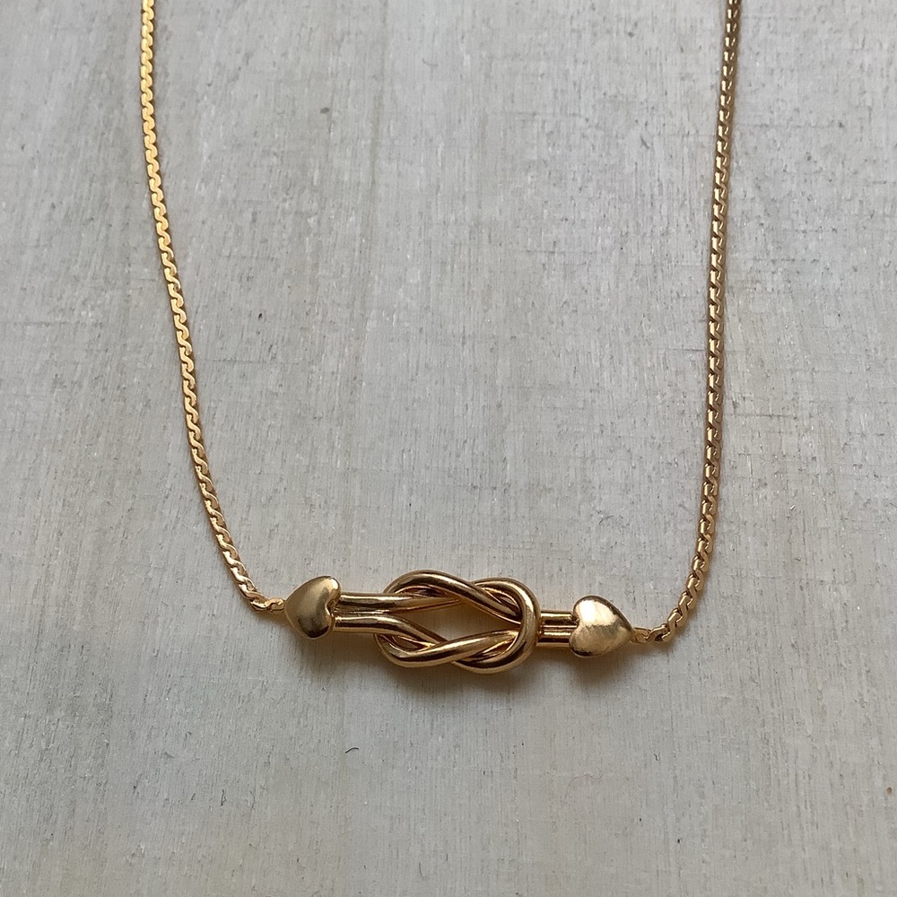 New vintage gold filled love knot heart necklace